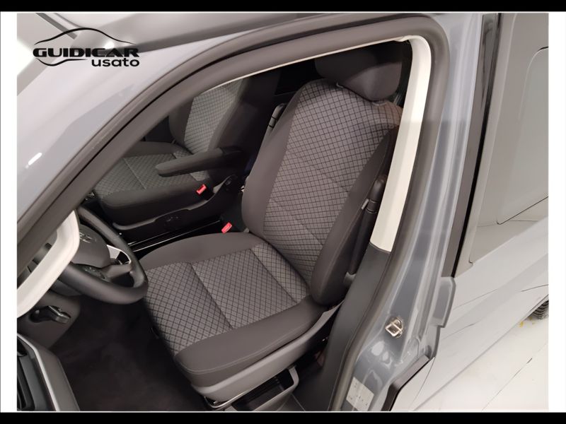 GuidiCar - VOLKSWAGEN INDUSTRIALI California 2023 California - California   BeachPC110 TDIA7 Usato